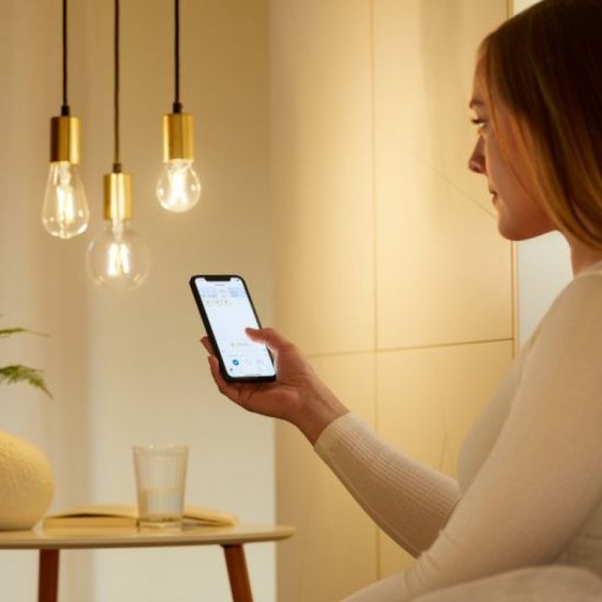 LED smart крушка WIZ Wi-Fi Philips Filament GOLD PS160 Е27 6.5W 3-white 2000-5000K 390Lm димируема CRI>90